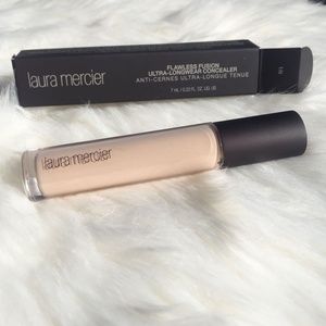 Laura Mercier Flawless Fusion Concealer